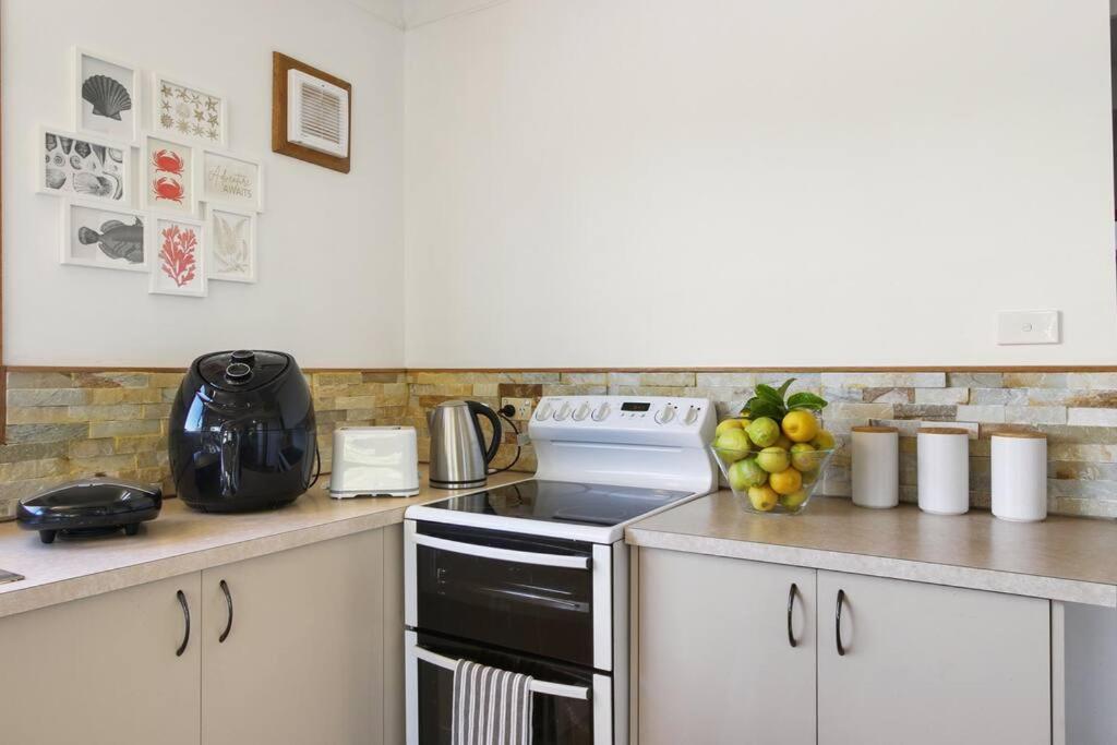 Fairview Lakeside Cottage Metung Esterno foto